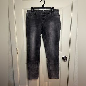 Maurices jeans
